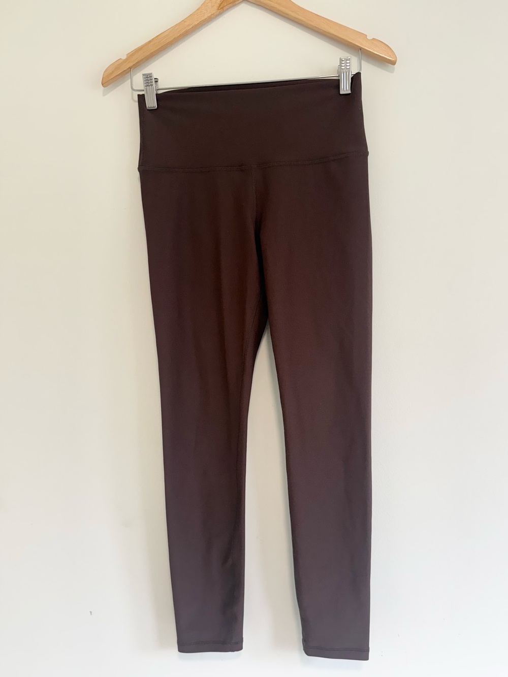Old Navy High-Rise, Go Dry, Power Soft, Brown Women's Leggings Size Medium